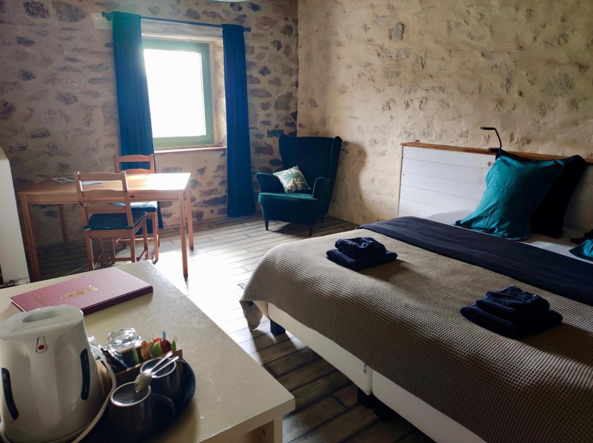 Bed and Breakfast Les 5 Petits Lapins Bar Zewnętrze zdjęcie